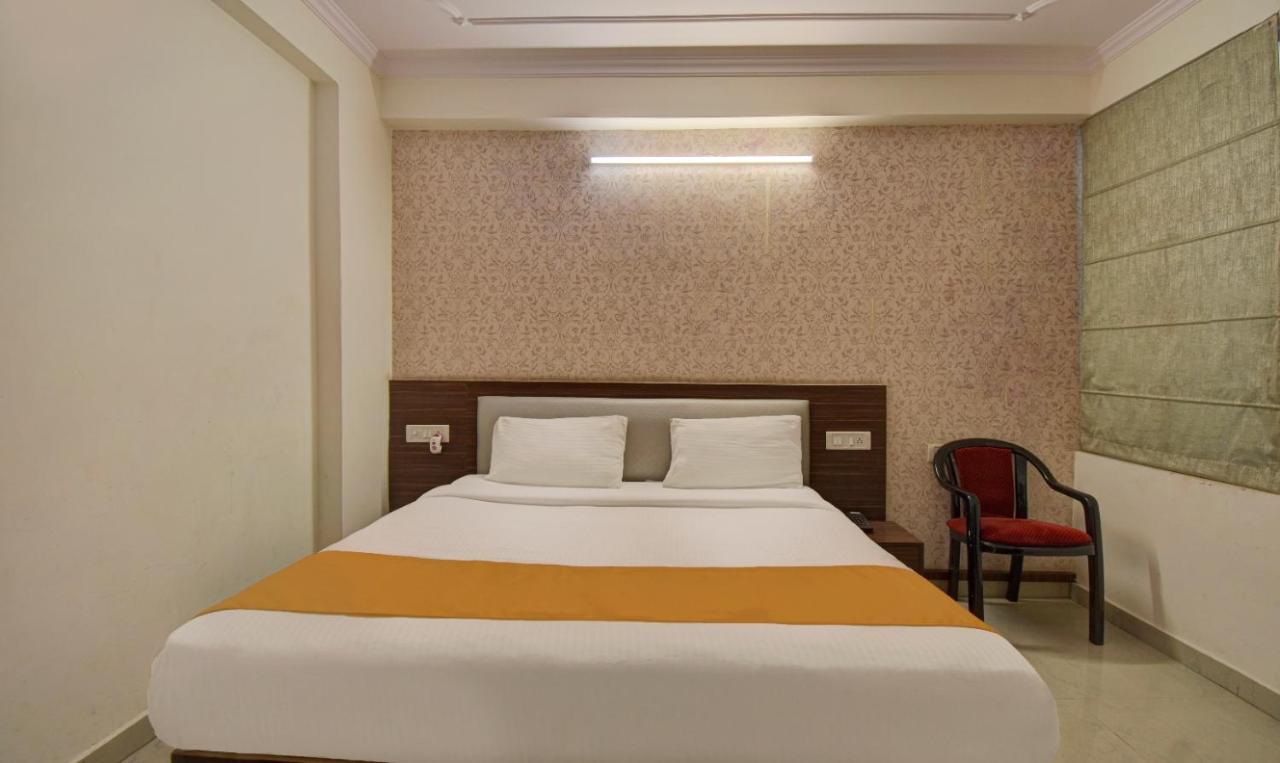 Hotel Radha Nikunj Residency Divisione di Divisione di Jaipur Esterno foto