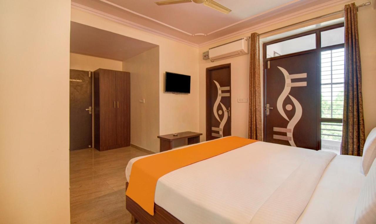Hotel Radha Nikunj Residency Divisione di Divisione di Jaipur Esterno foto